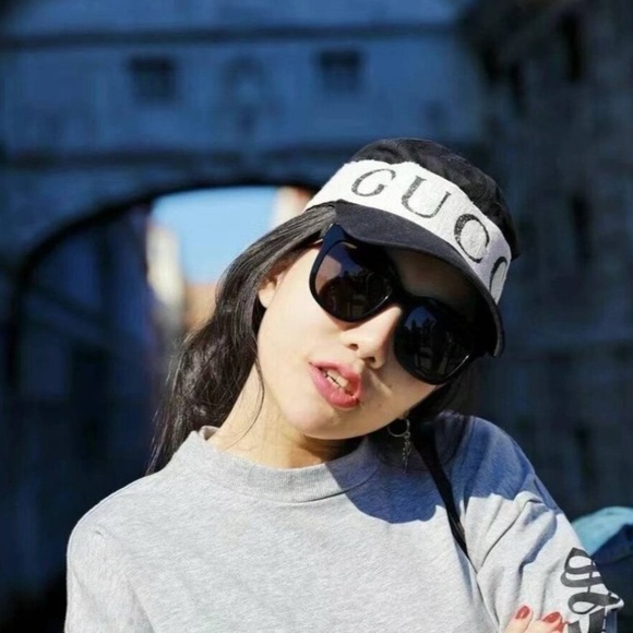 Gucci: Baseball Cap Gabardine Logo Terry Headband Hat - Picture 10 of 16